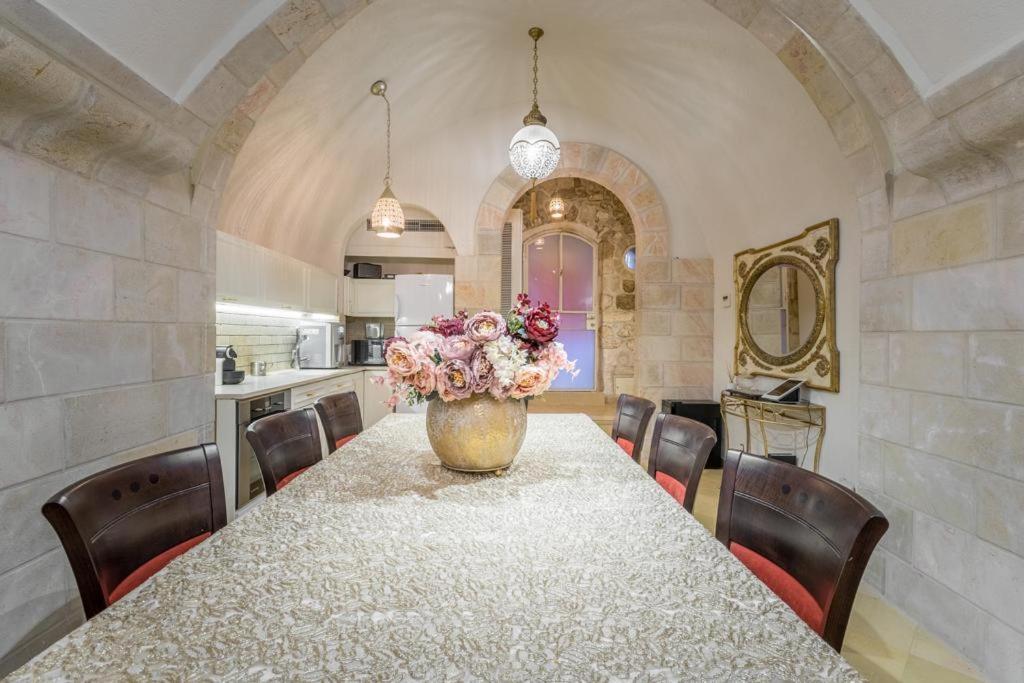 Western Wall Luxury House - Avraham Иерусалим Экстерьер фото