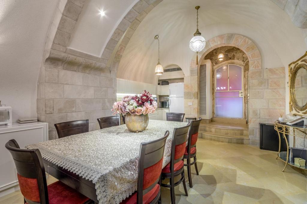 Western Wall Luxury House - Avraham Иерусалим Экстерьер фото