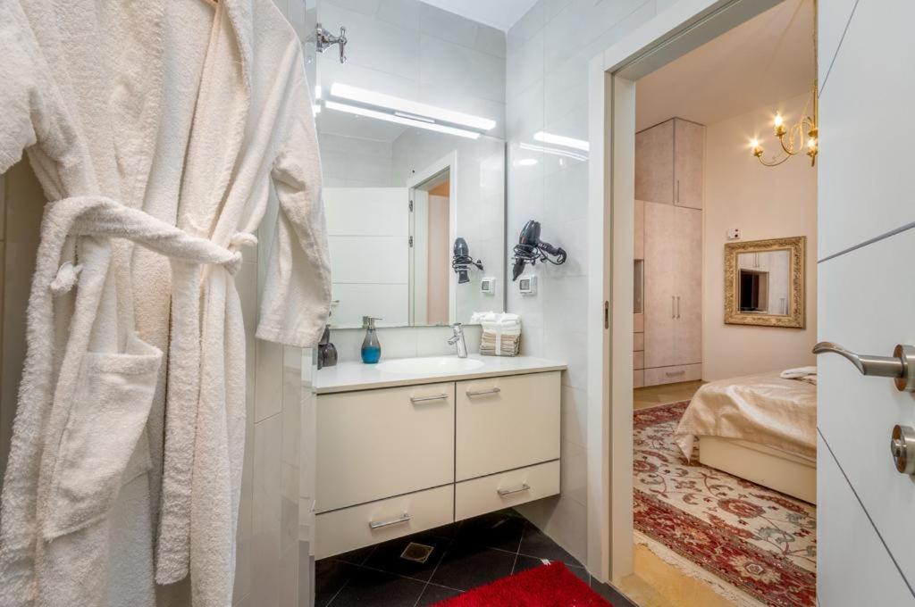 Western Wall Luxury House - Avraham Иерусалим Экстерьер фото